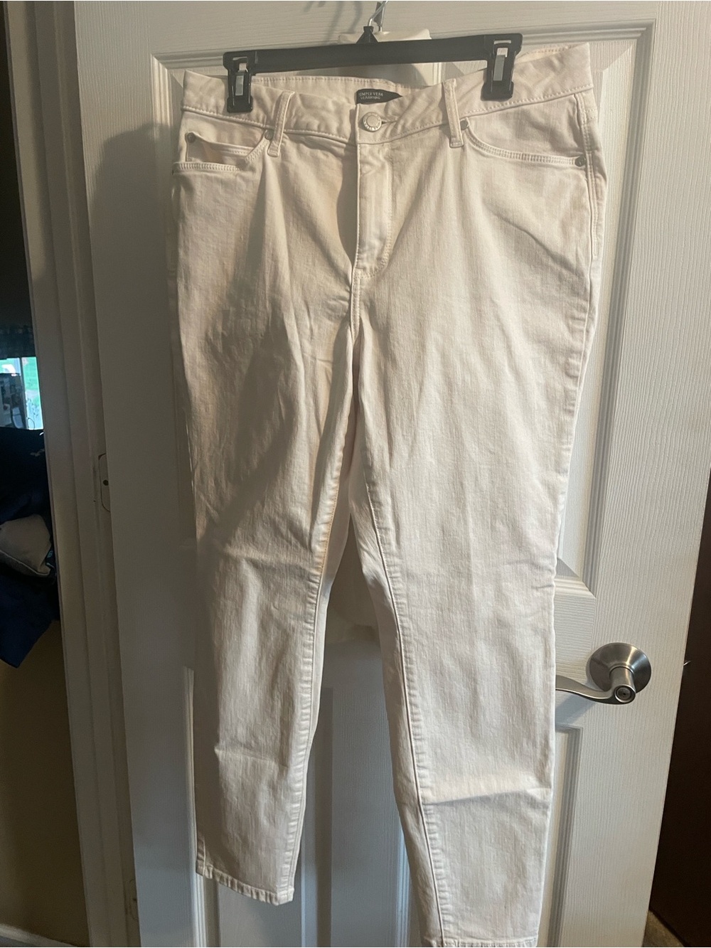 Simply Vera. VerawangWhite Denim Skinny Jeans